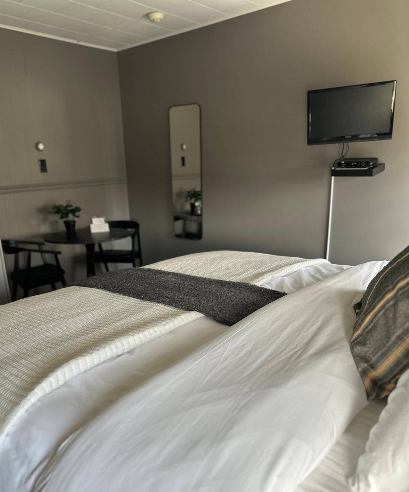 Auberge Des Cantons Magog Ngoại thất bức ảnh